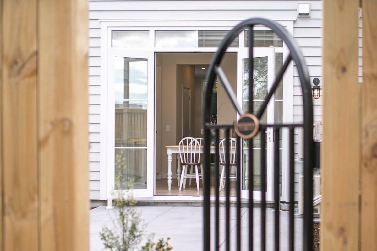Parkside Heritage Retreat 3-Bedroom Terrace Charm Christchurch Buitenkant foto